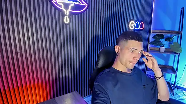 Jefer rick  online show from November 2025 12:26:01 PM