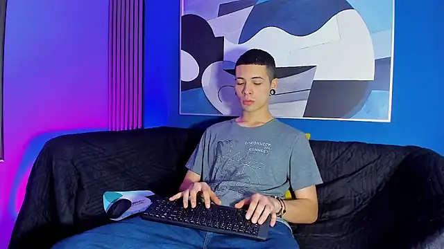 Jefer rick  online show from October 2025 12:28:02 PM
