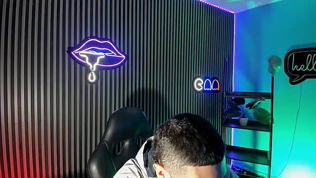 Jefer rick  online show from December 2025 12:17:02 PM