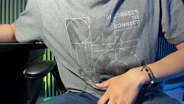 Jefer rick  online show from October 2025 12:58:02 PM