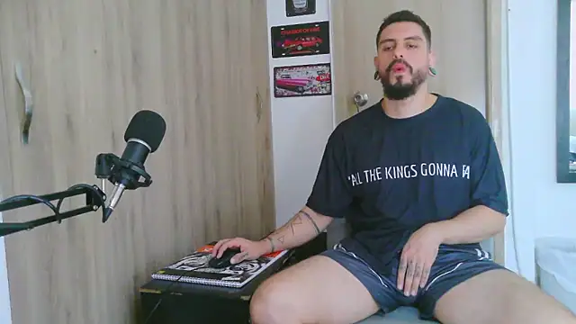 Aaron kwok28 online show from February 2026 10:07:01 PM