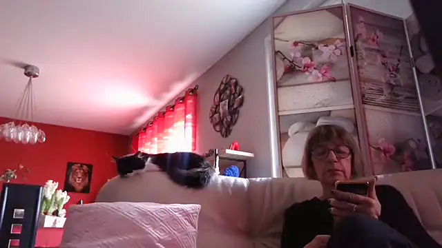 Miss-Lova online show from January 2025 12:36:01 PM