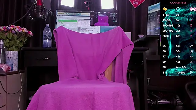 Raissa sky26 online show from November 2025 03:50:01 AM