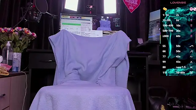 Raissa sky26 online show from April 2026 03:19:01 AM