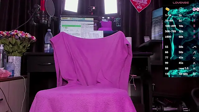 Raissa sky26 online show from December 2025 03:43:02 AM