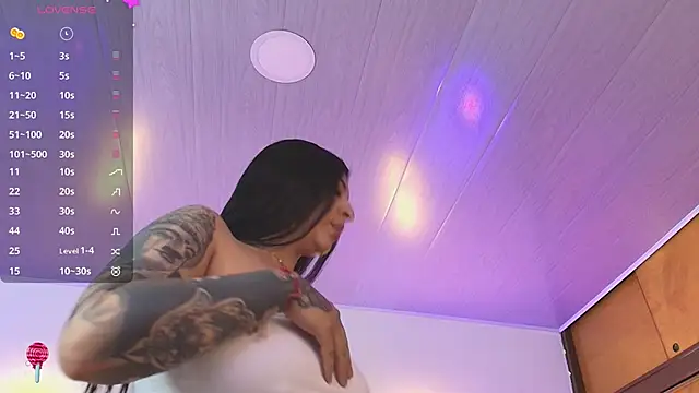  gaby2 online show from March 2026 11:49:01 AM