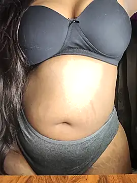 susmithasushi81 online show from November 2025 06:29:02 PM