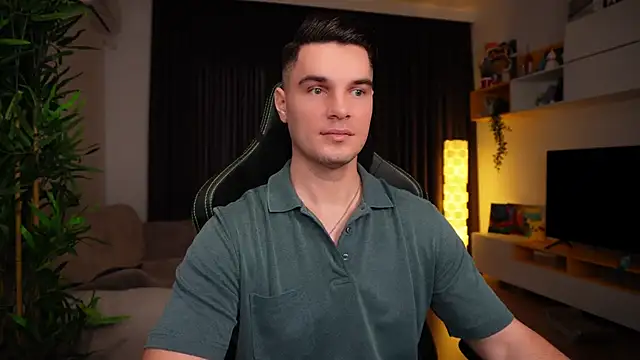 Snapshot of billypassion chatting on February 2025 08:33:01 AM billypassion online show from February 2025 08:33:01 AM