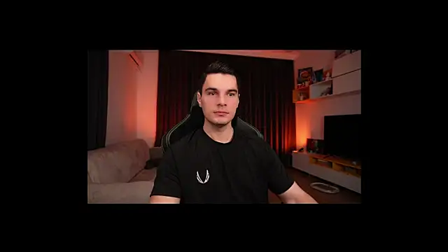 Snapshot of billypassion chatting on February 2025 04:59:01 AM billypassion online show from February 2025 04:59:01 AM