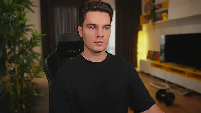 Snapshot of billypassion chatting on October 2025 09:32:01 AM billypassion online show from October 2025 09:32:01 AM