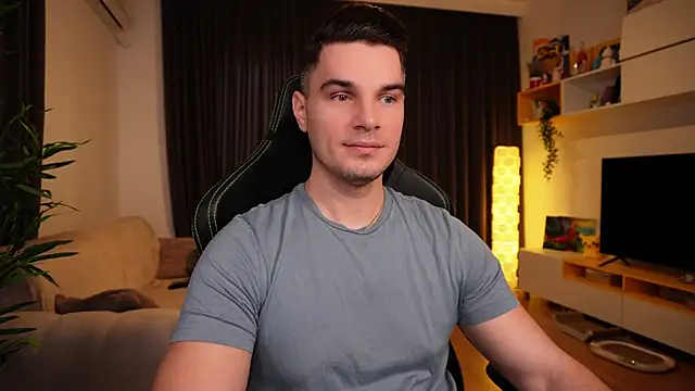 Snapshot of billypassion chatting on February 2025 05:46:02 AM billypassion online show from February 2025 05:46:02 AM