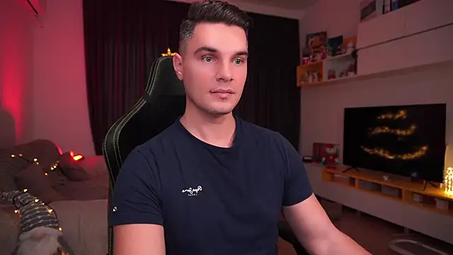 Snapshot of billypassion chatting on December 2024 12:57:01 PM billypassion online show from December 2024 12:57:01 PM