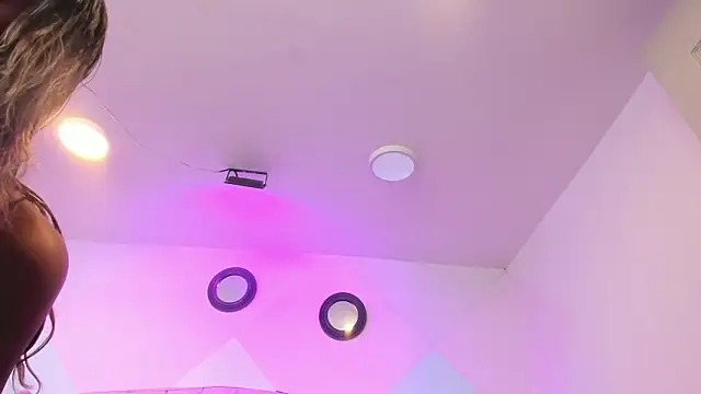 BritneyCollins online show from February 2026 12:11:01 PM