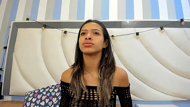 BritneyCollins online show from March 2026 12:50:02 PM