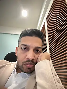 Snapshot of a4ashes chatting on November 2025 09:32:01 AM a4ashes online show from November 2025 09:32:01 AM