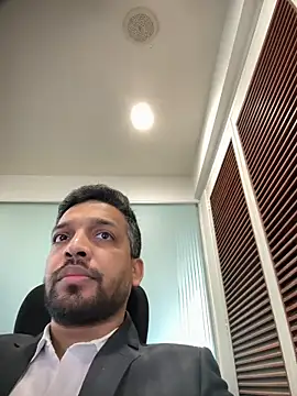 Snapshot of a4ashes chatting on December 2025 05:02:02 AM a4ashes online show from December 2025 05:02:02 AM