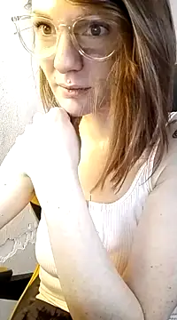 Feli blue online show from February 2025 12:12:01 PM