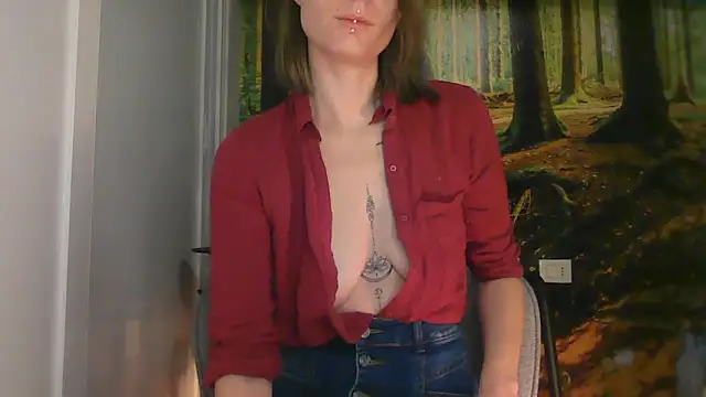 Snapshot of Feli_blue chatting on November 2025 10:24:02 PM Feli blue online show from November 2025 10:24:02 PM