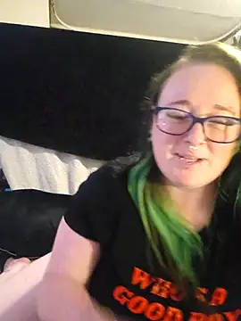 Bunny Cummings online show from September 2025 10:10:01 PM