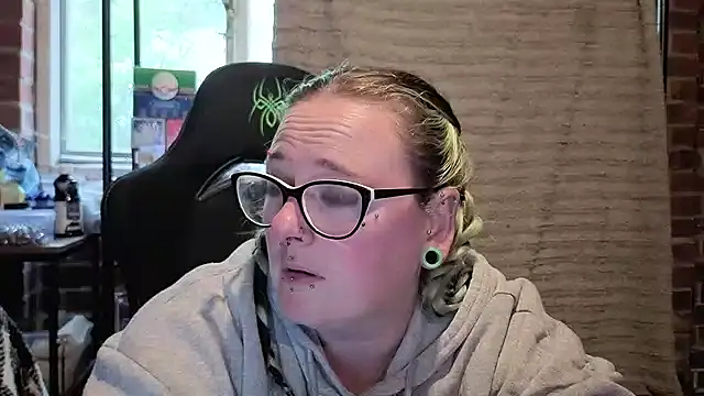 Bunny Cummings online show from May 2026 06:40:02 PM