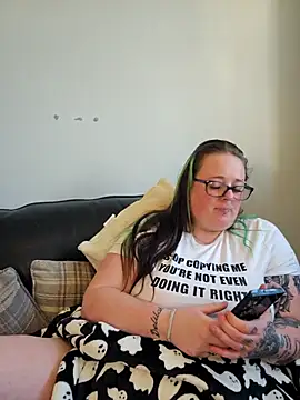 Bunny Cummings online show from September 2025 09:15:01 AM