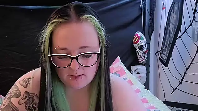 Bunny Cummings online show from March 2026 11:52:04 PM