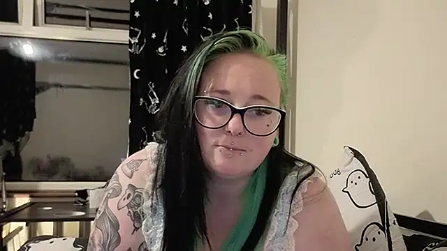 Bunny Cummings online show from June 2026 10:25:02 PM