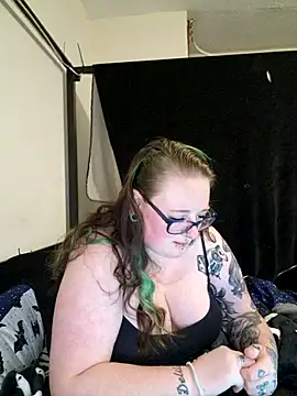 Bunny Cummings online show from September 2025 09:53:02 PM