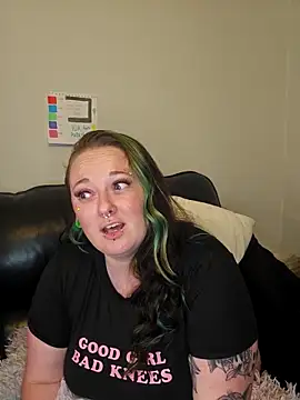 Bunny Cummings online show from September 2025 09:44:02 PM