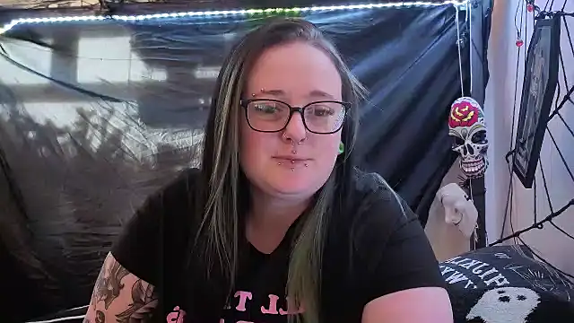 Snapshot of Bunny_Cummings chatting on February 2026 11:26:01 AM Bunny Cummings online show from February 2026 11:26:01 AM