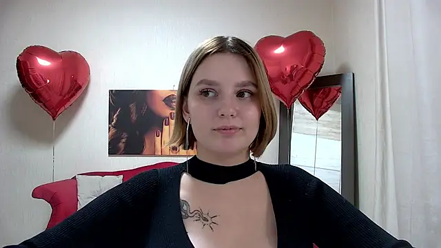 Snapshot of DianeMills chatting on February 2025 01:51:01 AM DianeMills online show from February 2025 01:51:01 AM