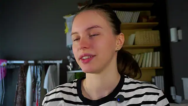 DarylBarks online show from November 2025 01:38:01 AM