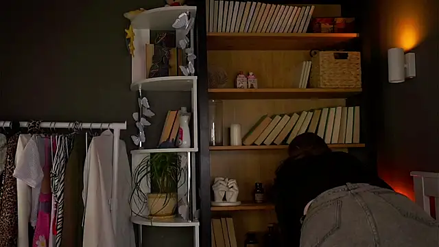 DarylBarks online show from November 2025 01:17:01 AM