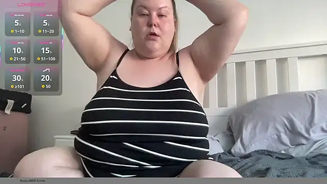 Snapshot of Busty-BBW-Emilie chatting on September 2025 03:26:01 PM Busty-BBW-Emilie online show from September 2025 03:26:01 PM