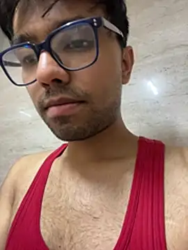 Snapshot of BoyzaraHatke chatting on May 2026 08:34:01 PM BoyzaraHatke online show from May 2026 08:34:01 PM