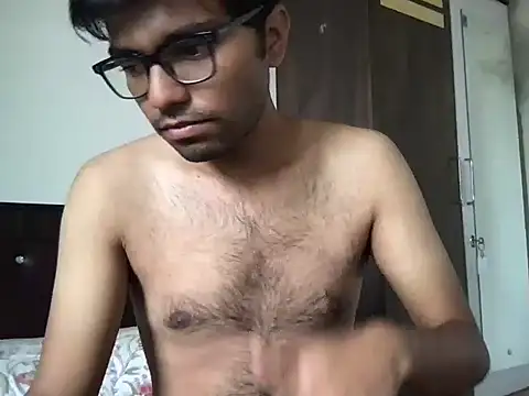 Snapshot of BoyzaraHatke chatting on June 2026 03:45:02 AM BoyzaraHatke online show from June 2026 03:45:02 AM