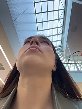 Holly Play online show from March 2026 08:58:02 AM