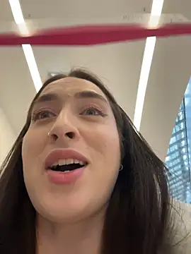 Holly Play online show from February 2026 09:06:02 AM