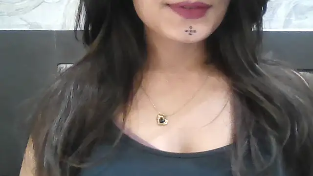 krati74 online show from October 2025 08:20:01 PM