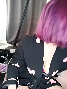 Chaudesquirt online show from January 2025 02:53:01 PM