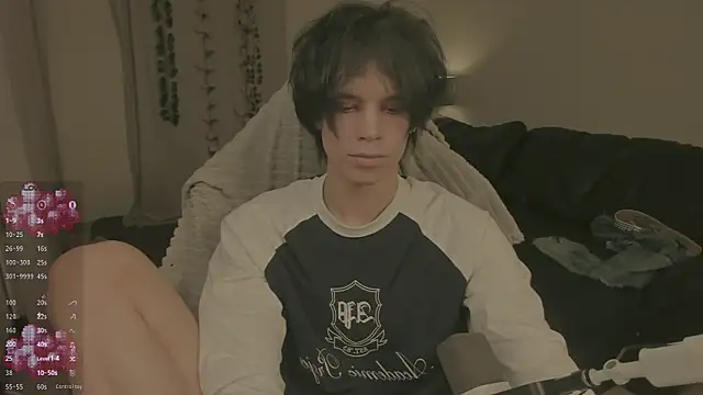 Snapshot of Wampeyes chatting on November 2025 02:10:02 PM Wampeyes online show from November 2025 02:10:02 PM