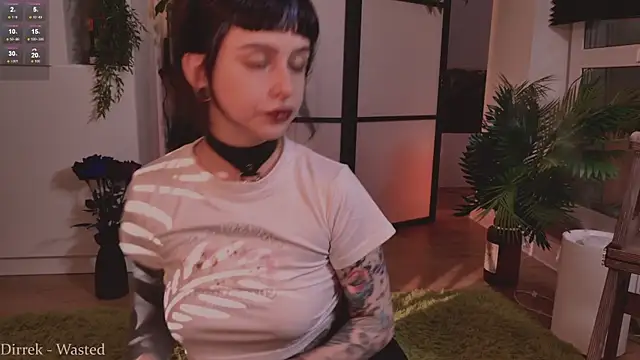 MichaellaMoon online show from October 2025 06:20:02 PM