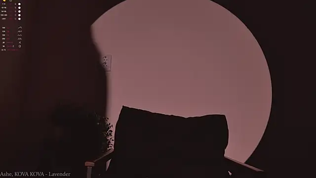 MichaellaMoon online show from November 2025 07:03:01 PM