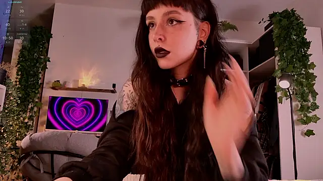 MichaellaMoon online show from March 2026 06:39:01 PM