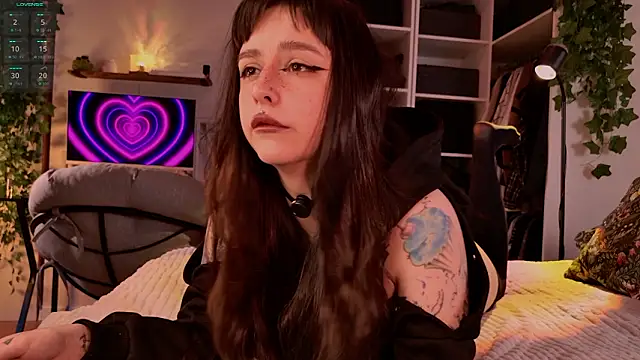 MichaellaMoon online show from March 2026 03:13:02 PM