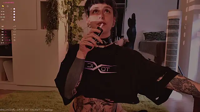 MichaellaMoon online show from September 2025 12:14:01 PM