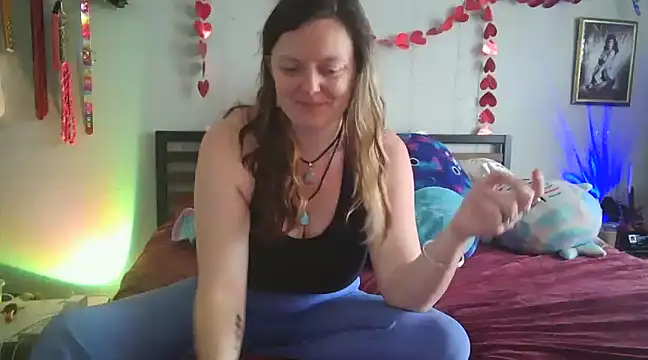 Lyrann89 online show from March 2025 06:21:02 PM