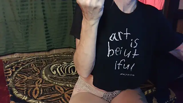 mizziijai online show from January 2026 06:39:02 AM