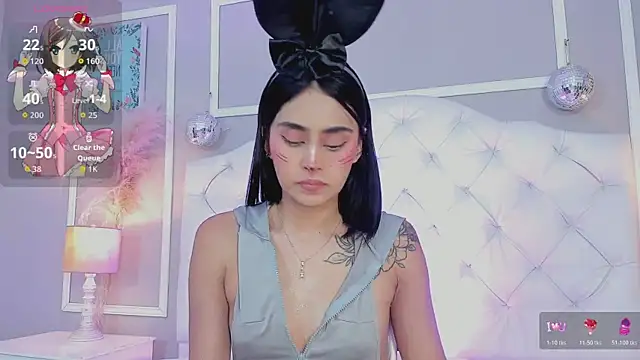 serena jeyms online show from October 2025 07:57:02 PM