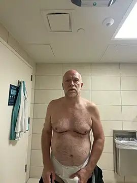 FLSexyGuy online show from April 2026 12:46:02 PM